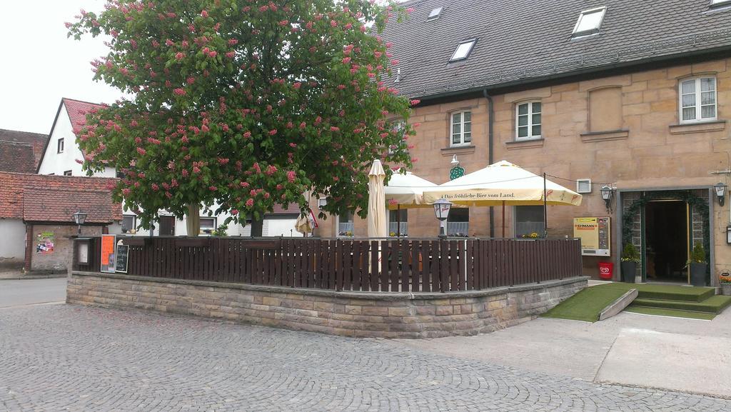 Gasthof Landhotel Grüner Baum Cadolzburg Exterior foto