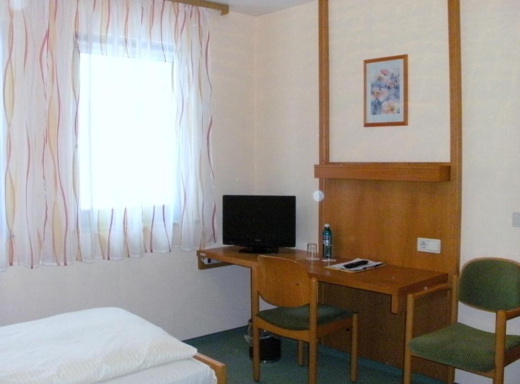 Gasthof Landhotel Grüner Baum Cadolzburg Zimmer foto
