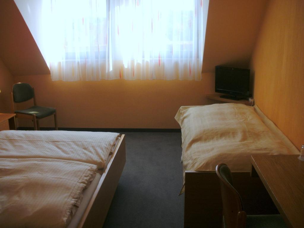 Gasthof Landhotel Grüner Baum Cadolzburg Zimmer foto