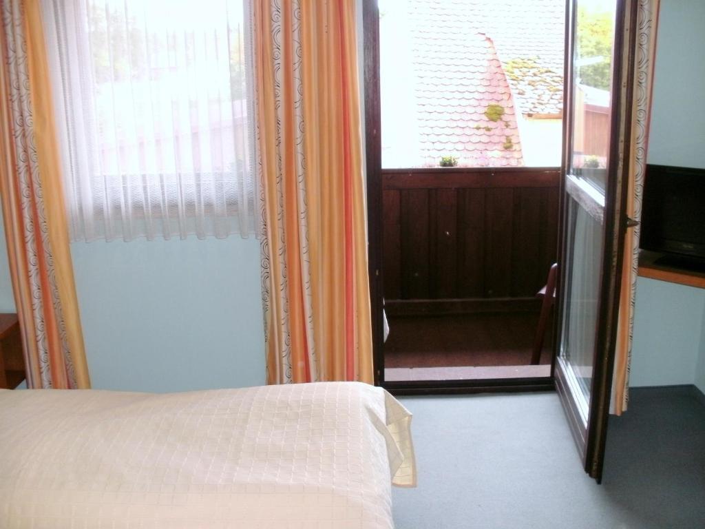 Gasthof Landhotel Grüner Baum Cadolzburg Zimmer foto